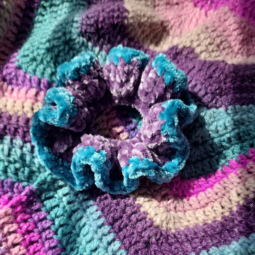 1 Scrunchie